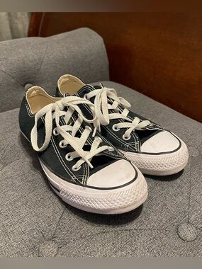 Converse All Star Black Low Top Womens Sneakers Size 5.5